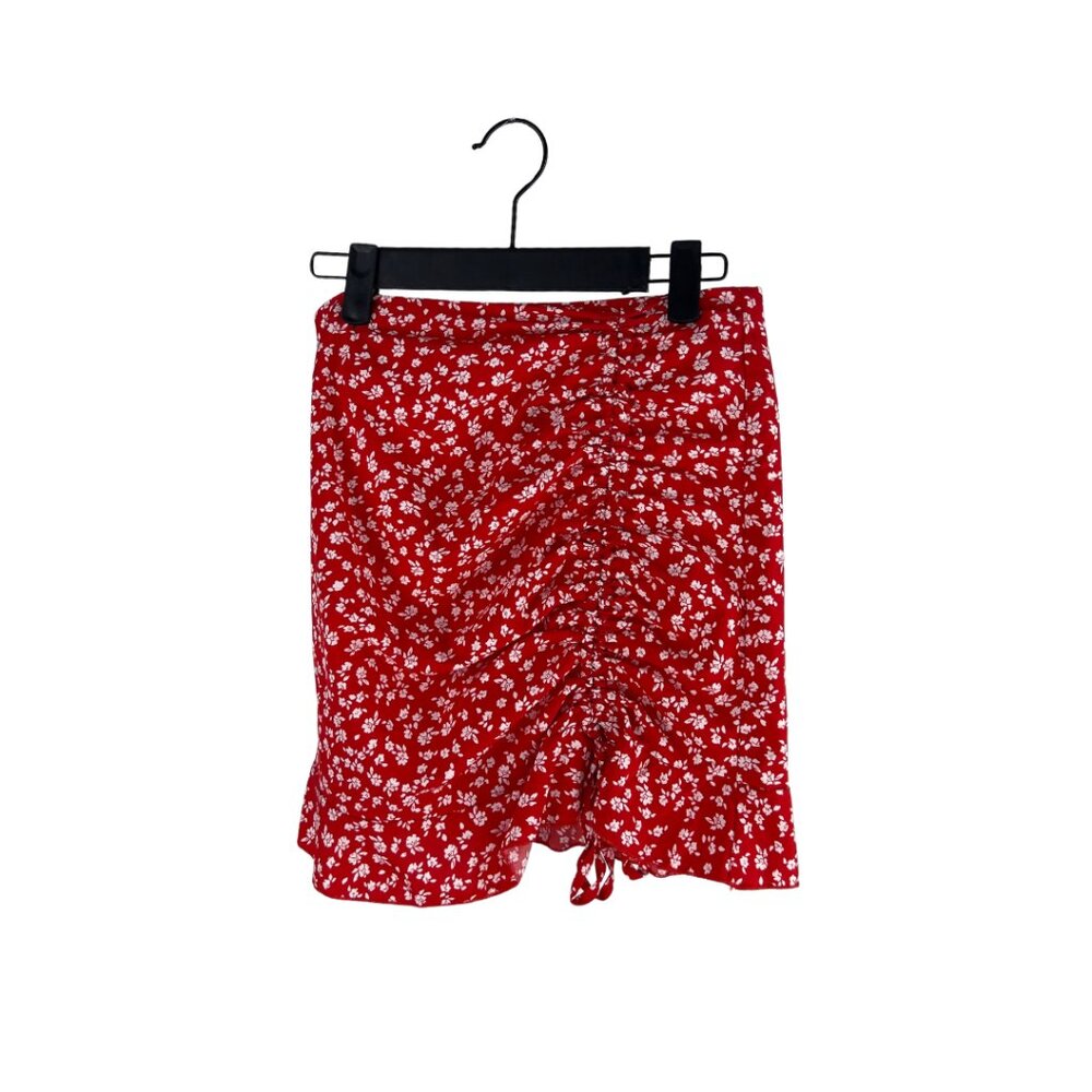 Red and White Floral Gathered Mini Skirt